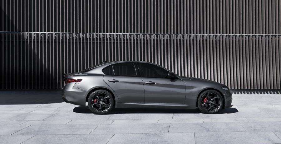  Alfa Romeo Giulia Q2 B-Tech (952) 2018 года  (фото 7 из 13)